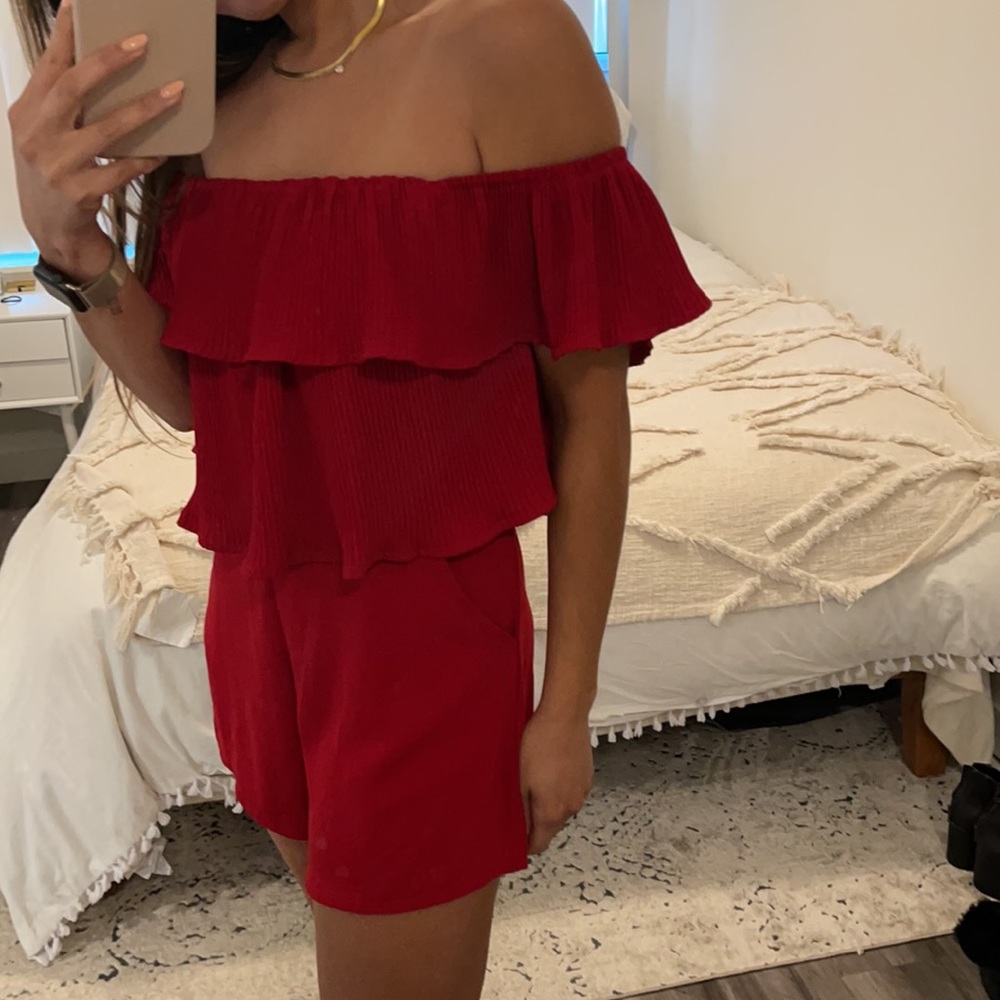 Red romper playsuit - Picture 4 of 5